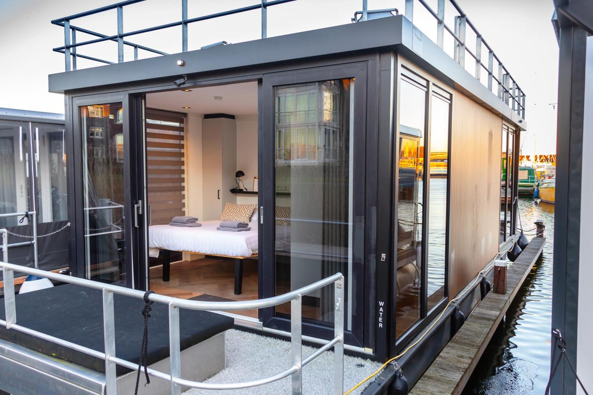 Luxurious Waterloft Near Beach And Centre By Weltevreden Experience Zeewolde Luaran gambar